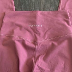 FLEXXFIT luxe legging mystic merlot